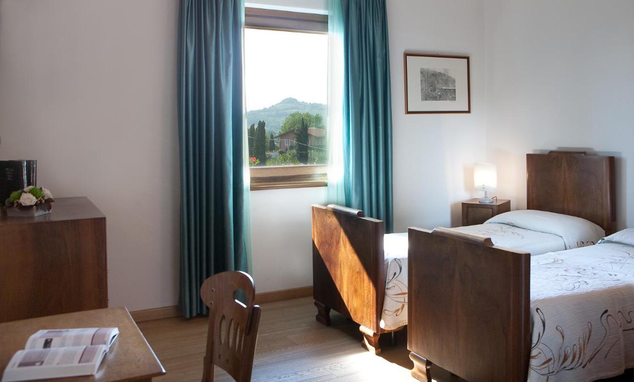 Alloggio Agrituristico Corte San Biagio Corno di Rosazzo Eksteriør billede